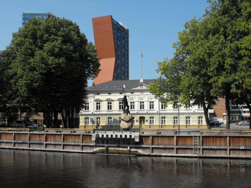 Danes Apartment By The River クライペダ エクステリア 写真